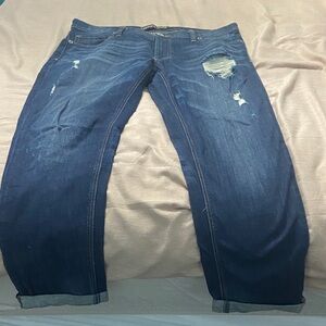 Women’s Distressed Blue Jeans